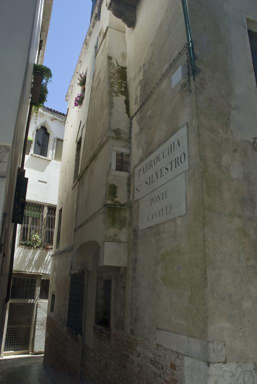 Appartamento Ca' Cavalli Venedig Zimmer foto