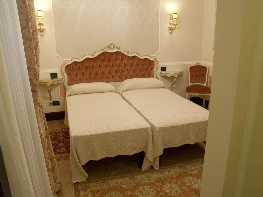 Appartamento Ca' Cavalli Venedig Zimmer foto