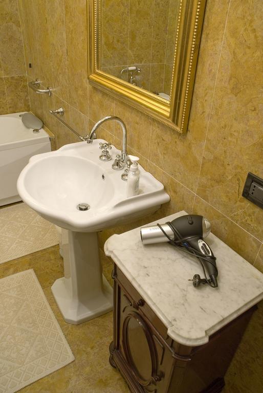 Appartamento Ca' Cavalli Venedig Zimmer foto